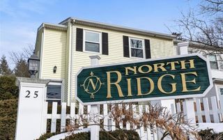 25 Padanaram Road APT 54, Danbury, CT 06811