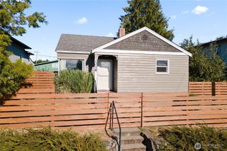 1016 Hayward Avenue, Bremerton, WA 98310