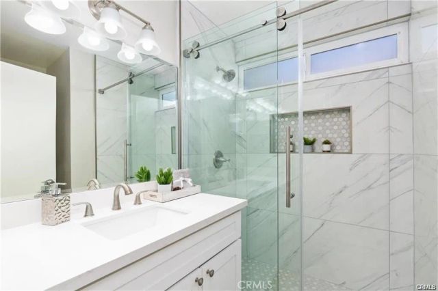 713 N Morgan Street North B, Orange, CA 92867
