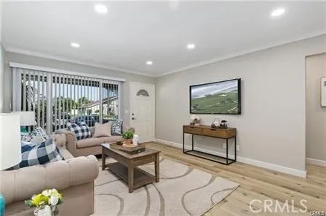 713 N Morgan Street North B, Orange, CA 92867