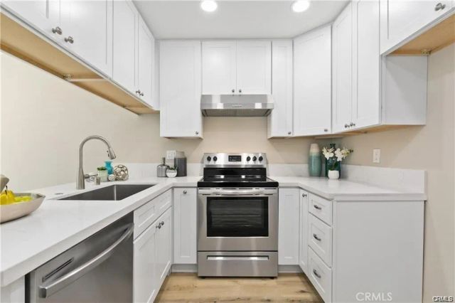 713 N Morgan Street North B, Orange, CA 92867