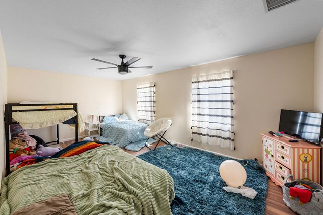 7607 Lucerne Vista Avenue, Yucca Valley, CA 92284