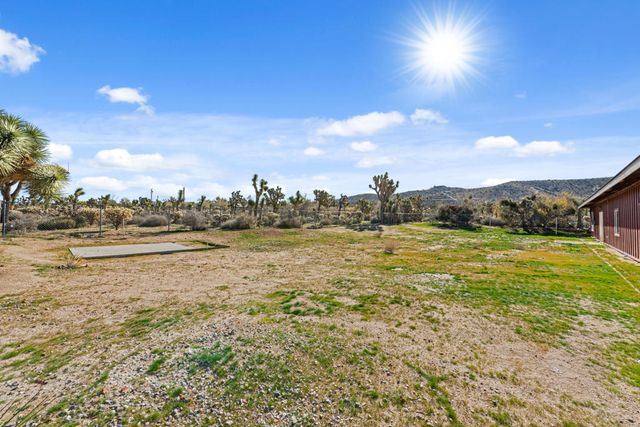 7607 Lucerne Vista Avenue, Yucca Valley, CA 92284