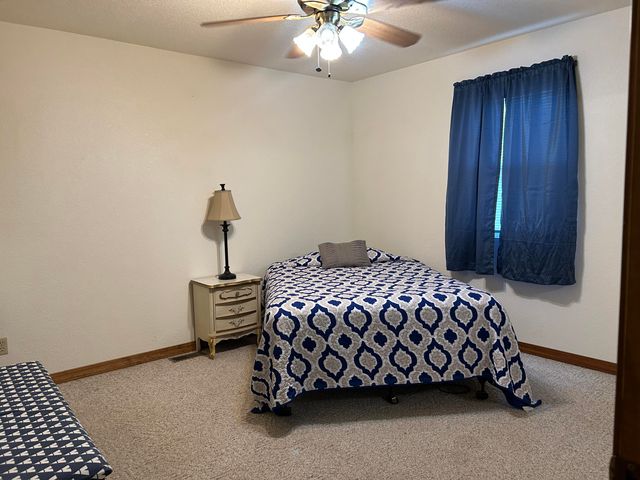 504 S Chestnut Street, Stockton, MO 65785