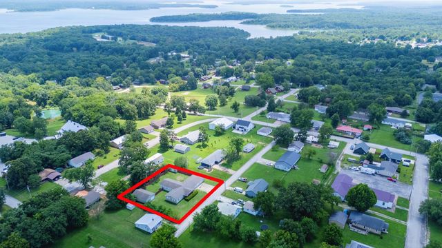 504 S Chestnut Street, Stockton, MO 65785