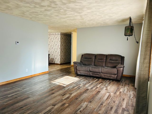 504 S Chestnut Street, Stockton, MO 65785