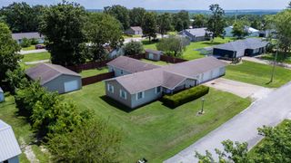 504 S Chestnut Street, Stockton, MO 65785