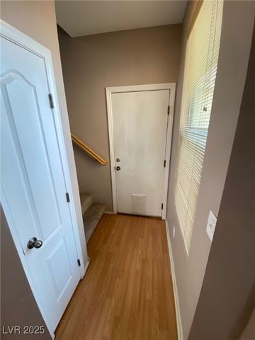 5817 ADDY Lane n, North Las Vegas, NV 89081