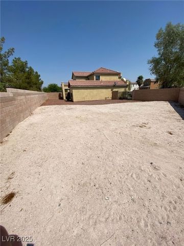 5817 ADDY Lane n, North Las Vegas, NV 89081