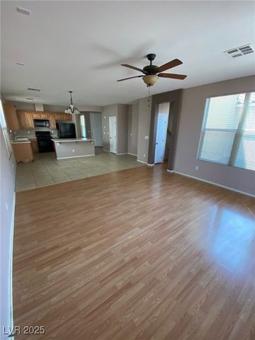 5817 ADDY Lane n, North Las Vegas, NV 89081