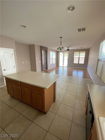 5817 ADDY Lane n, North Las Vegas, NV 89081