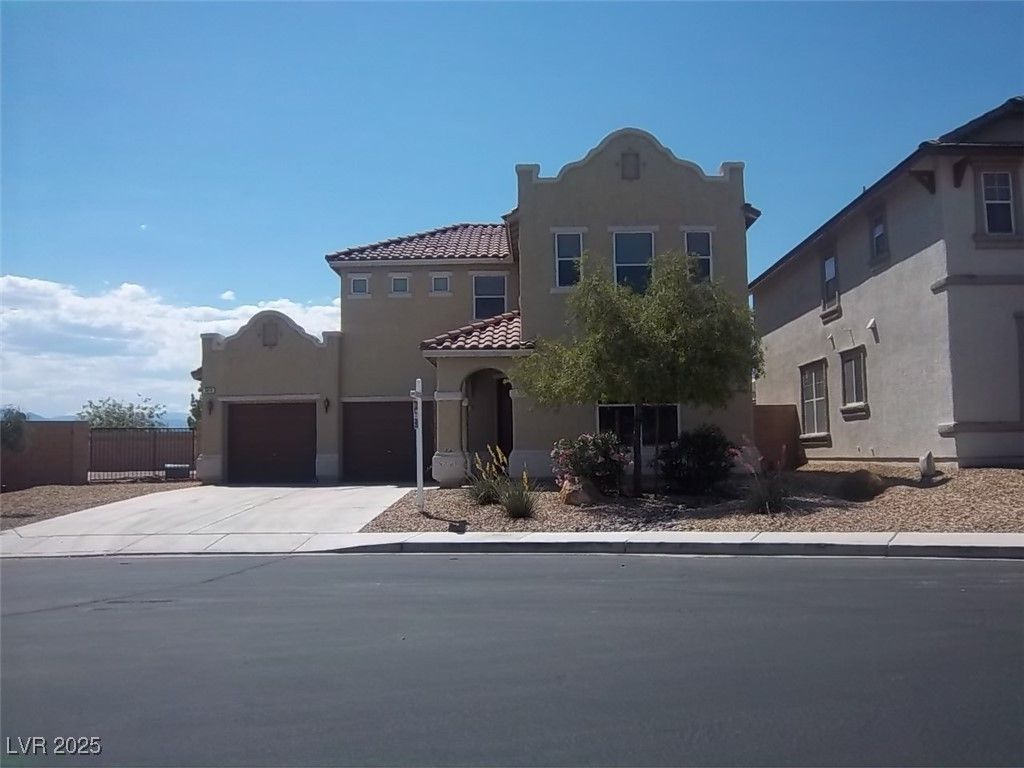 5817 ADDY Lane n, North Las Vegas, NV 89081