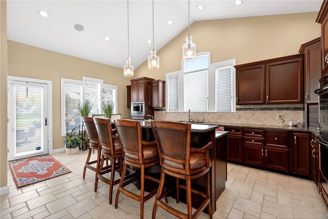 158 Signature Drive, Beavercreek Twp, OH 45385
