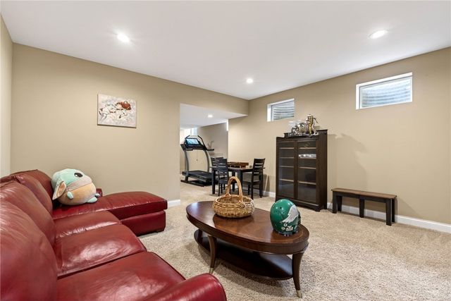 158 Signature Drive, Beavercreek Twp, OH 45385