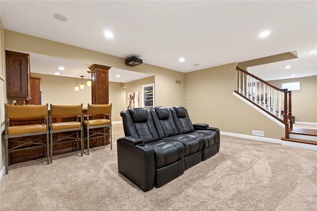 158 Signature Drive, Beavercreek Twp, OH 45385