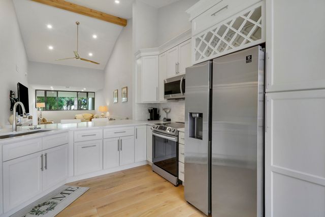 104 Sea Oats Drive G, Juno Beach, FL 33408