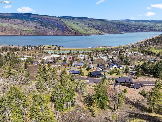 Asher Street 37, Mosier, OR 97040