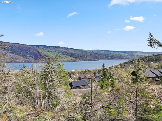 Asher Street 37, Mosier, OR 97040