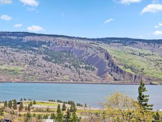 Asher Street 37, Mosier, OR 97040