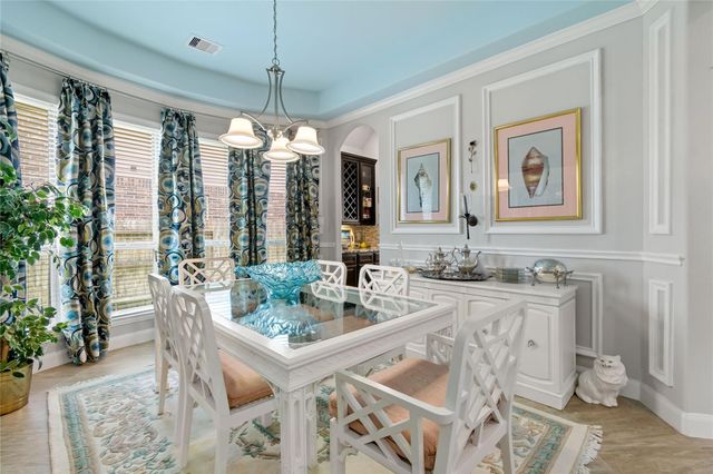 4902 Enchanted Springs Drive, Rosharon, TX 77583