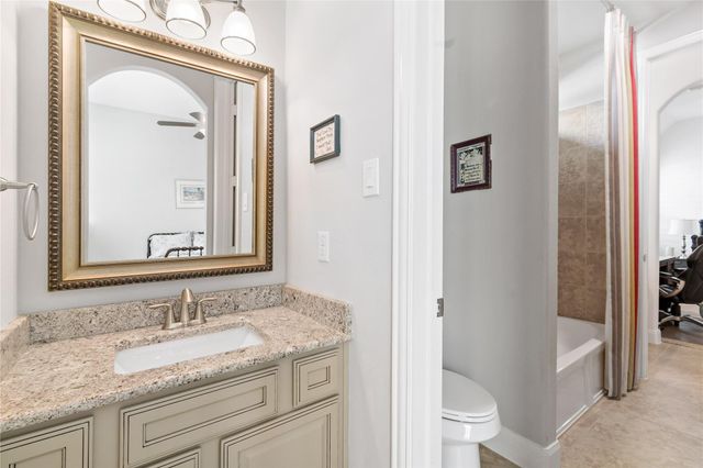 4902 Enchanted Springs Drive, Rosharon, TX 77583