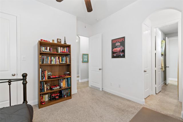 4902 Enchanted Springs Drive, Rosharon, TX 77583