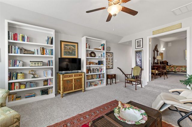 4902 Enchanted Springs Drive, Rosharon, TX 77583
