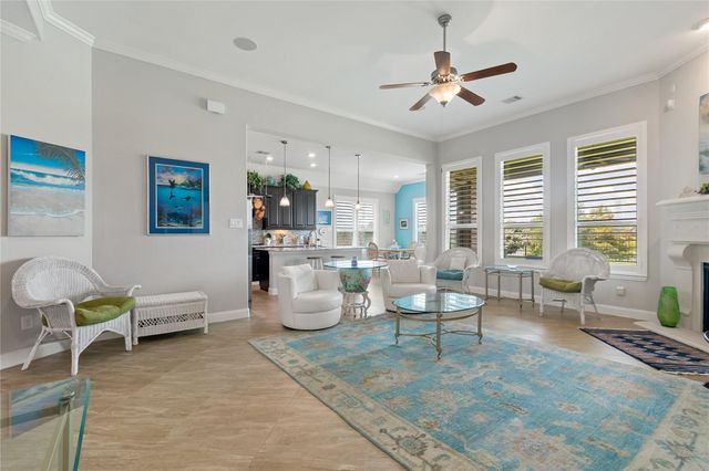 4902 Enchanted Springs Drive, Rosharon, TX 77583