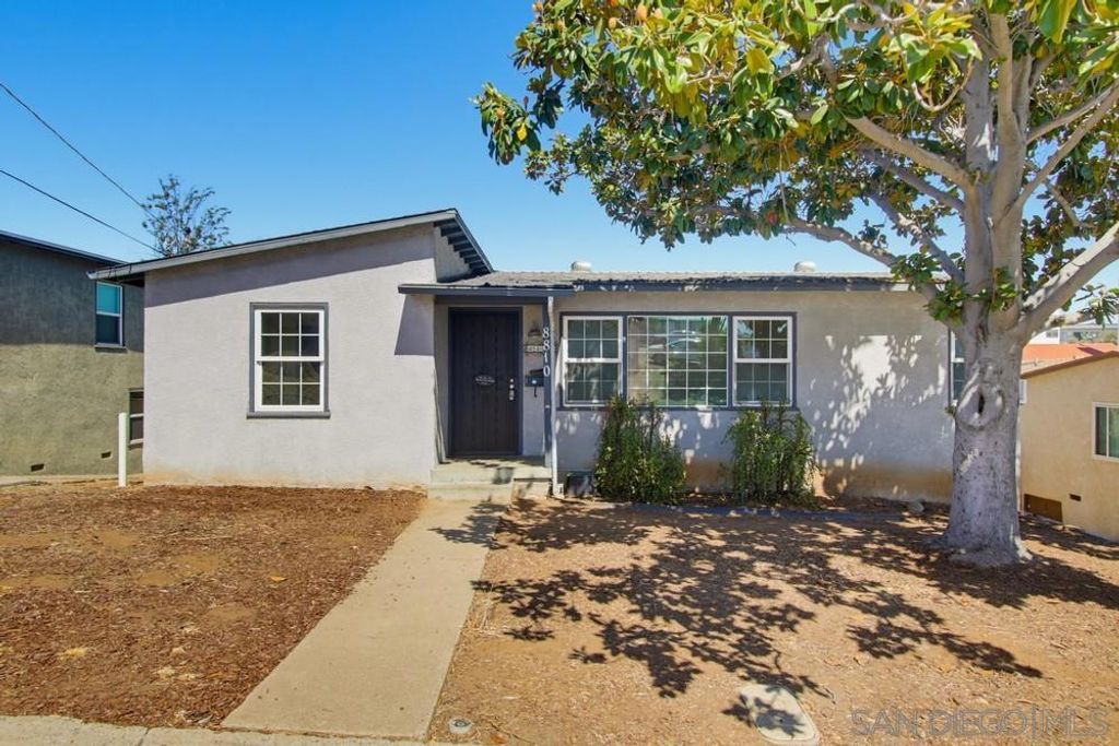8810 Hayes St, La Mesa, CA 91942 — exterior