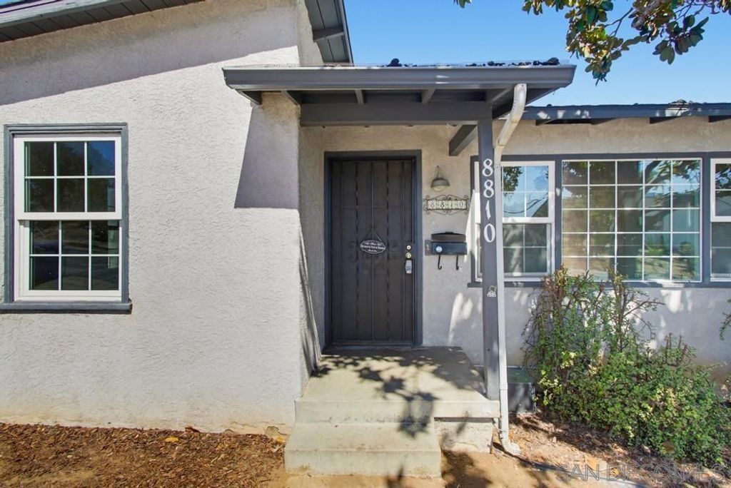 8810 Hayes St, La Mesa, CA 91942 — photo 2