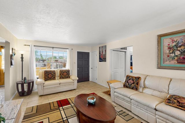 5012 Ute Road NW, Albuquerque, NM 87105