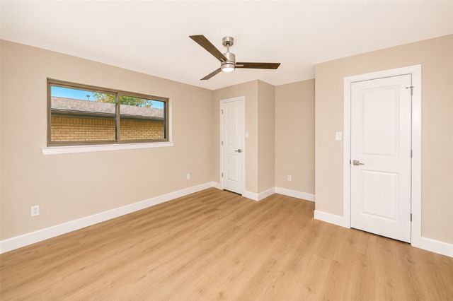 1141 Henson Drive, Hurst, TX 76053
