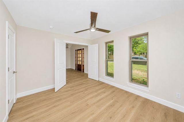 1141 Henson Drive, Hurst, TX 76053