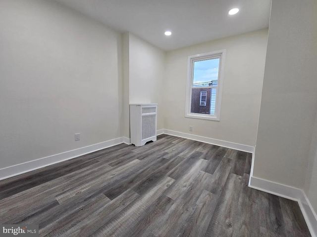 962 CARVER ST, Philadelphia, PA 19124