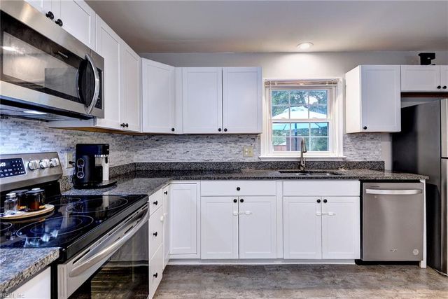 603 Pleasant ST, Highland Springs, VA 23075