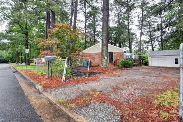 603 Pleasant ST, Highland Springs, VA 23075