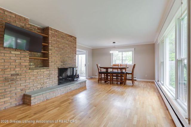 130 Lexington Avenue, East Lansing, MI 48823