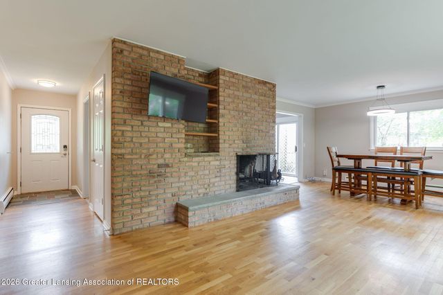 130 Lexington Avenue, East Lansing, MI 48823