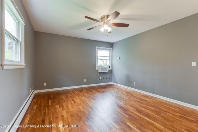 130 Lexington Avenue, East Lansing, MI 48823