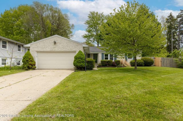 130 Lexington Avenue, East Lansing, MI 48823