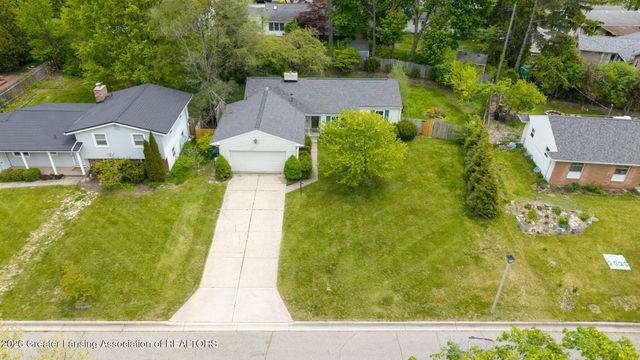 130 Lexington Avenue, East Lansing, MI 48823