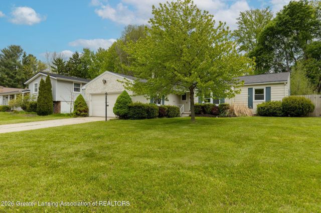 130 Lexington Avenue, East Lansing, MI 48823