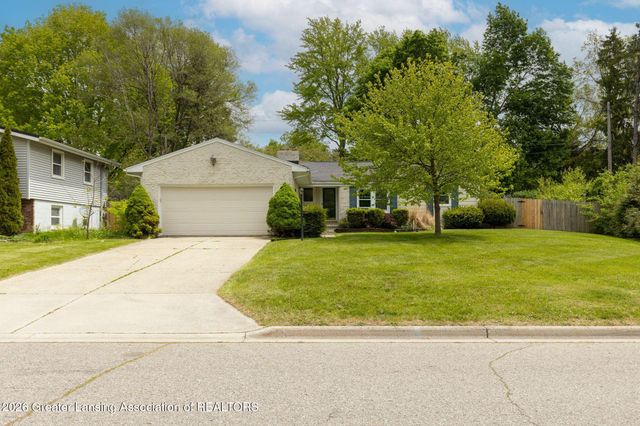 130 Lexington Avenue, East Lansing, MI 48823