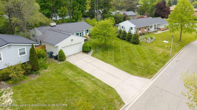 130 Lexington Avenue, East Lansing, MI 48823