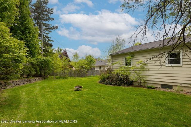 130 Lexington Avenue, East Lansing, MI 48823