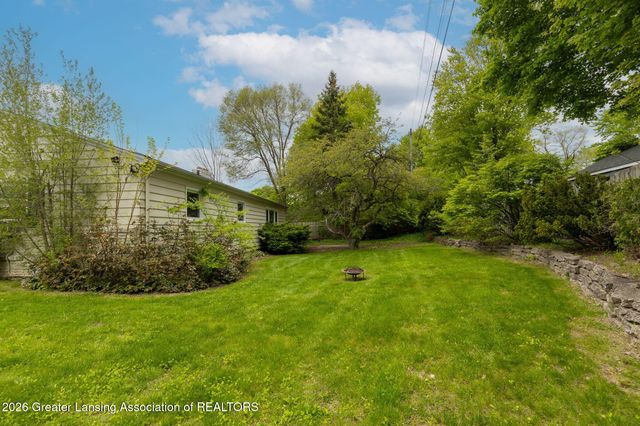 130 Lexington Avenue, East Lansing, MI 48823