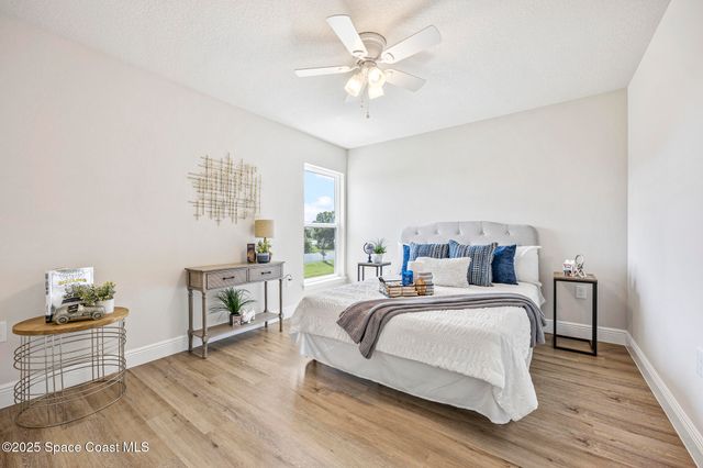 168 Hidden Woods Place, Melbourne, FL 32901