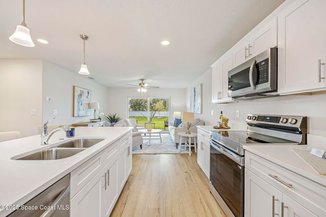 168 Hidden Woods Place, Melbourne, FL 32901