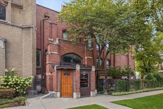 331 S Ridgeland Avenue C, Oak Park, IL 60304