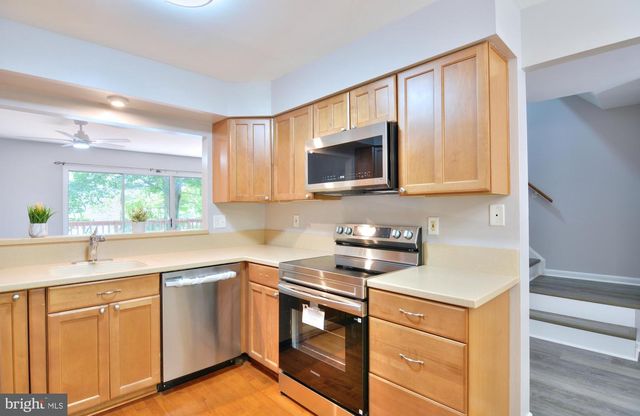 13326 WATERSIDE CIR, Germantown, MD 20874